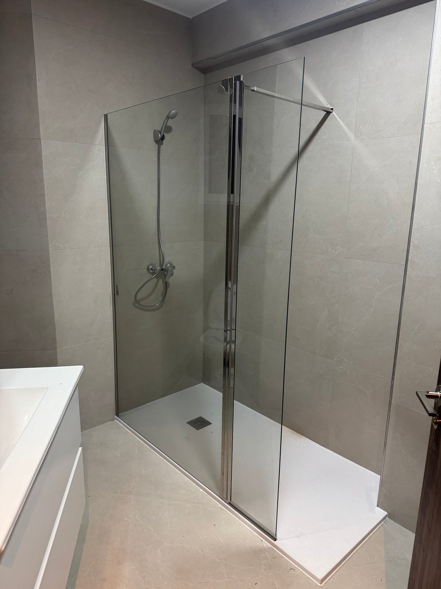 Fijo + abatible Karen