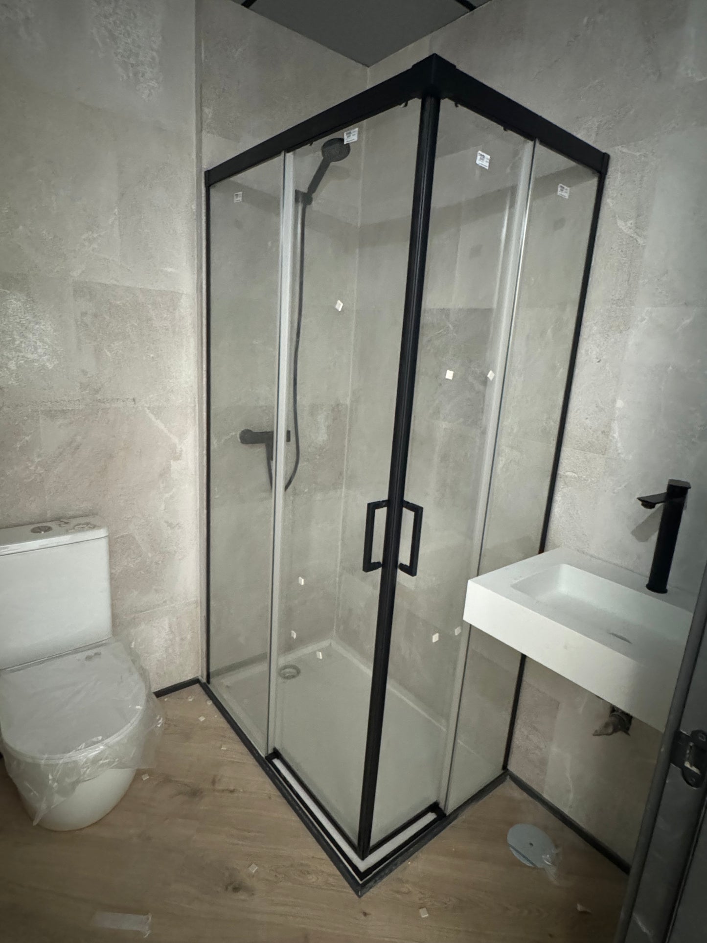 Mampara de ducha CLOE rectangular 2 fijos + 2 puertas correderas vidrio 6 mm. ACERO INOXIDABLE